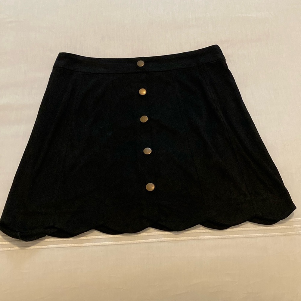 Love Tree button skirt
